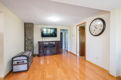 97 Glendale St, Easthampton, MA 01027 photo 15