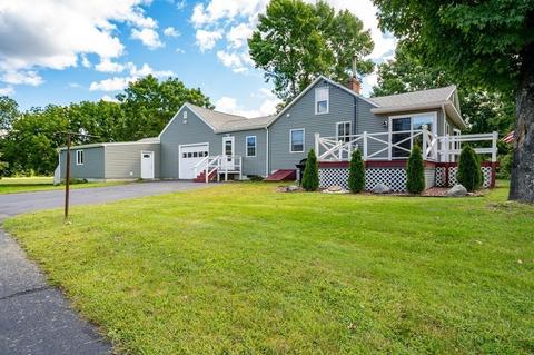 97 Glendale St, Easthampton, MA 01027 photo 3