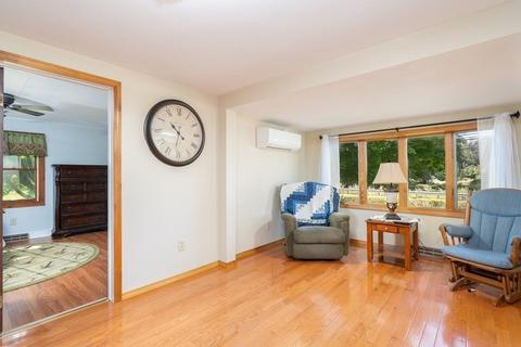 97 Glendale St, Easthampton, MA 01027 photo 16