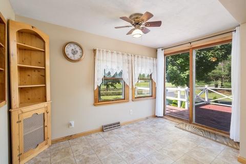 97 Glendale St, Easthampton, MA 01027 photo 9