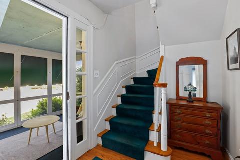 2 Hull St, Beverly, MA 01915 photo 14