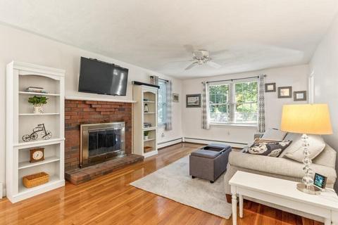 20 Ledgewood Dr, Danvers, MA 01923 photo 7