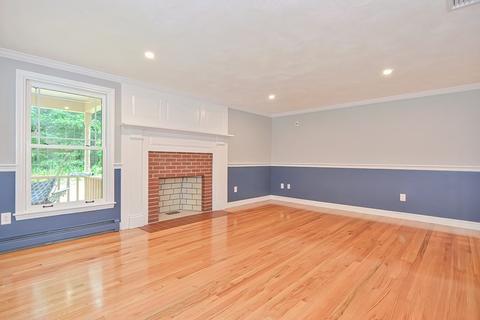 147 Walnut St, Reading, MA 01867 photo 8