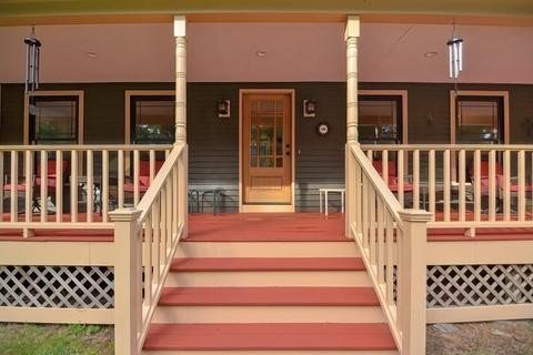 147 Walnut St, Reading, MA 01867 photo 6