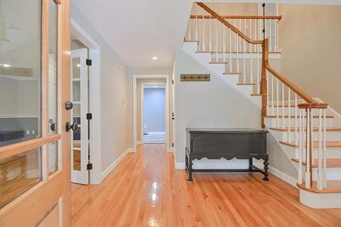 147 Walnut St, Reading, MA 01867 photo 7