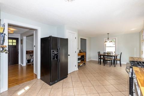 186 Winterset Dr, Springfield, MA 01129 photo 12