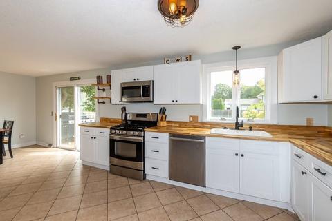186 Winterset Dr, Springfield, MA 01129 photo 7