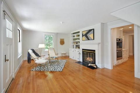 39 Central St, Acton, MA 01720 photo 3