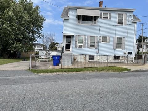 1711 Bay St, Fall River, MA 02724 photo 2