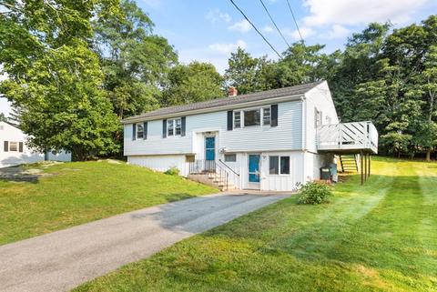 8 Blake St, Beverly, MA 01915 photo 2