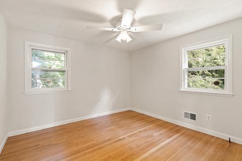 8 Blake St, Beverly, MA 01915 photo 19