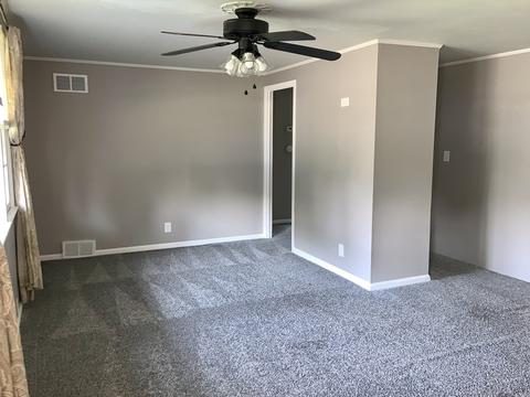 31 Dutton, Springfield, MA 01151 photo 3