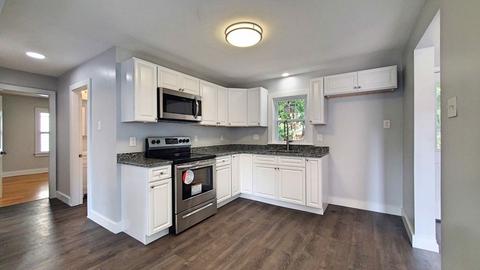 2 Falcon St, Worcester, MA 01603 photo 6
