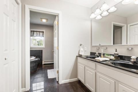 17 Melendy Dr, Reading, MA 01867 photo 31