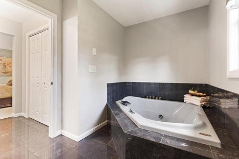 17 Melendy Dr, Reading, MA 01867 photo 30
