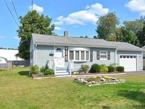 31 Markham Cir, Ayer, MA 01432 photo 2
