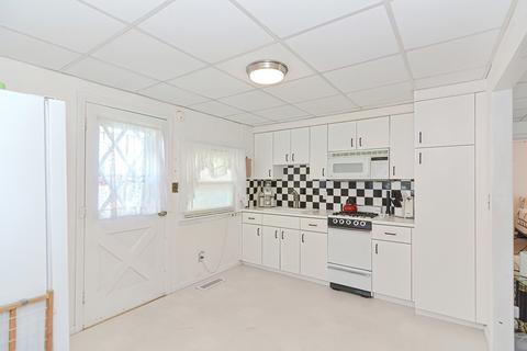 31 Markham Cir, Ayer, MA 01432 photo 25