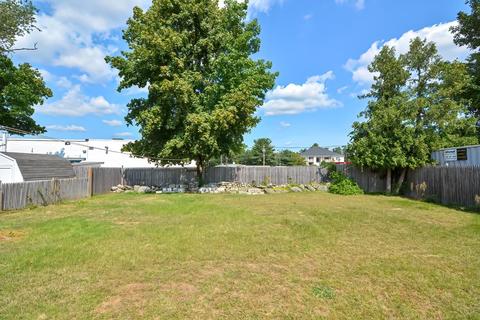 31 Markham Cir, Ayer, MA 01432 photo 4