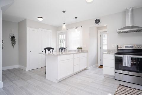 99 Wayne St, Springfield, MA 01118 photo 15