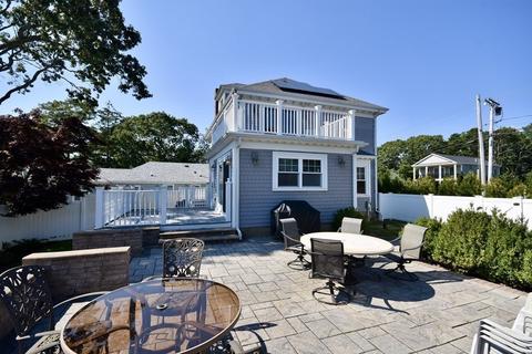 124 Onset Ave, Wareham, MA 02532 photo 5