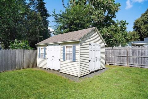 32 Sunridge Dr, Springfield, MA 01118 photo 25