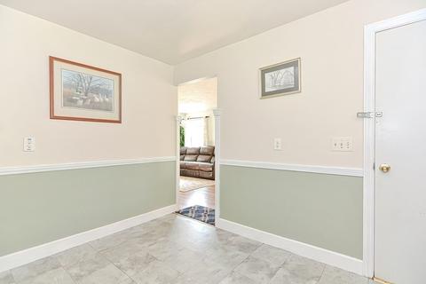 40 Knowles Rd, Worcester, MA 01602 photo 18