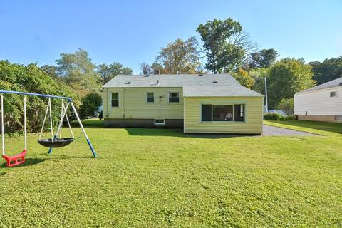 40 Knowles Rd, Worcester, MA 01602 photo 4