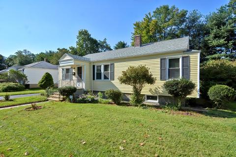 40 Knowles Rd, Worcester, MA 01602 photo 1
