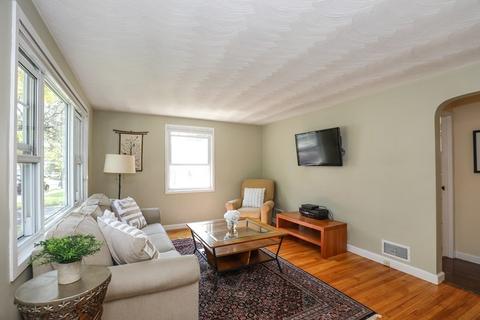 36 Hancock Rd, Wakefield, MA 01880 photo 12