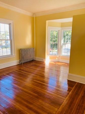 78 Oak St, Springfield, MA 01151 photo 14