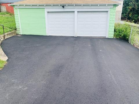 78 Oak St, Springfield, MA 01151 photo 4