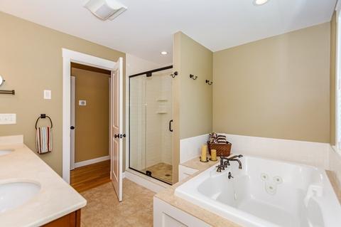 10 Pasture Rd, Reading, MA 01867 photo 18