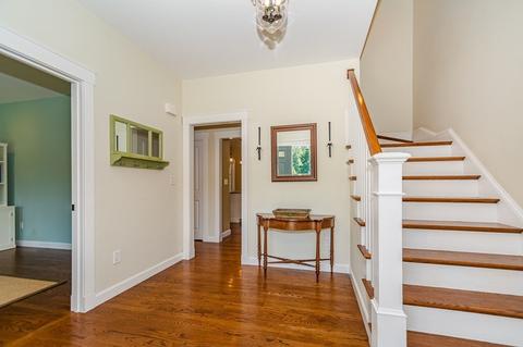 10 Pasture Rd, Reading, MA 01867 photo 2