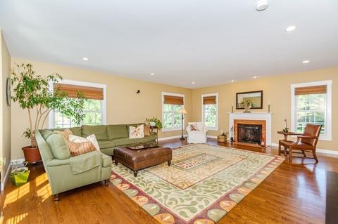 10 Pasture Rd, Reading, MA 01867 photo 9