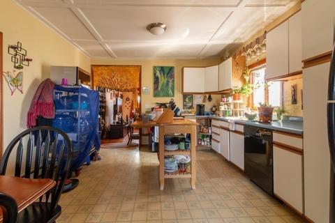 4 Willow St, Gloucester, MA 01930 photo 8