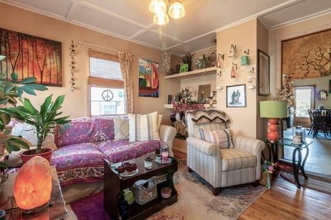 4 Willow St, Gloucester, MA 01930 photo 7