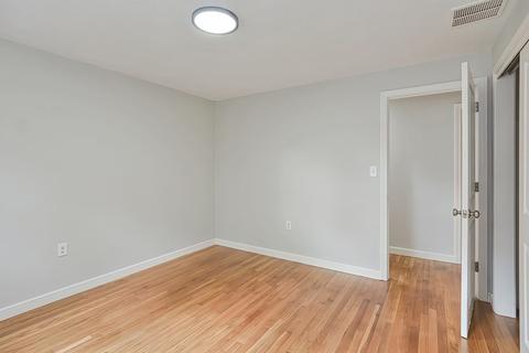31 Clarkson Dr, Walpole, MA 02081 photo 20