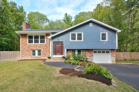 31 Clarkson Dr, Walpole, MA 02081 photo 1