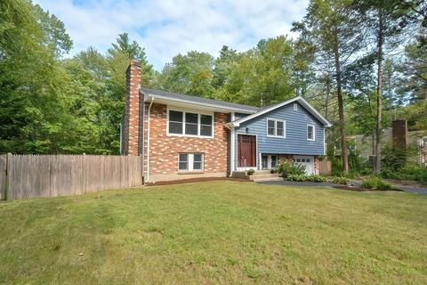 31 Clarkson Dr, Walpole, MA 02081 photo 2