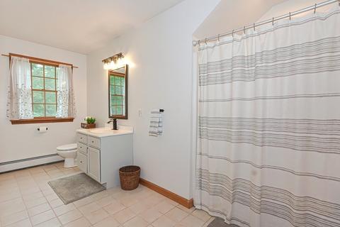 87 High, Upton, MA 01568 photo 17