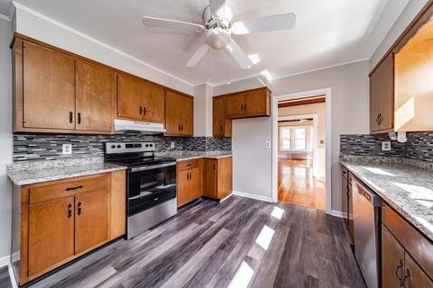 120 Winton St, Springfield, MA 01118 photo 8