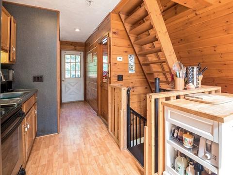 37 Sled Rd, Ashburnham, MA 01430 photo 8