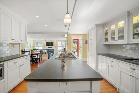 57 Chestnut St, Dedham, MA 02026 photo 13
