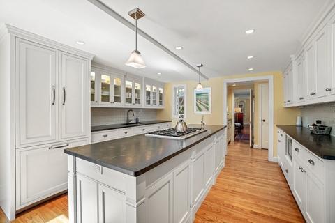 57 Chestnut St, Dedham, MA 02026 photo 12