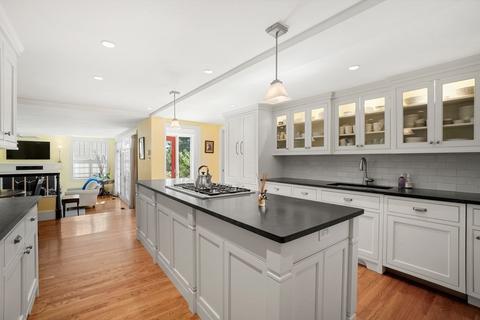 57 Chestnut St, Dedham, MA 02026 photo 14