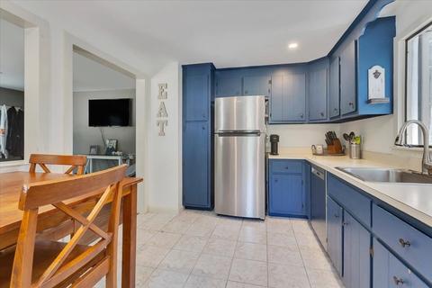 202 Algonquin Ave, Mashpee, MA 02649 photo 7