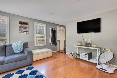 202 Algonquin Ave, Mashpee, MA 02649 photo 10