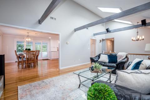 26 Judith Cir, Dedham, MA 02026 photo 7
