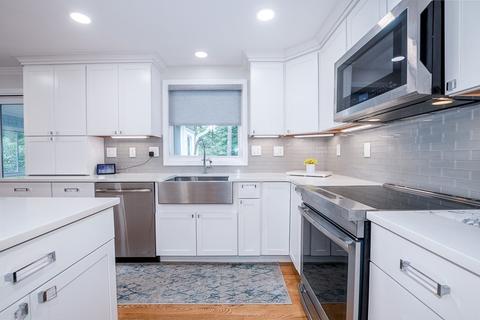 26 Judith Cir, Dedham, MA 02026 photo 12