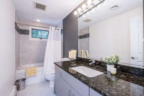 26 Judith Cir, Dedham, MA 02026 photo 17
